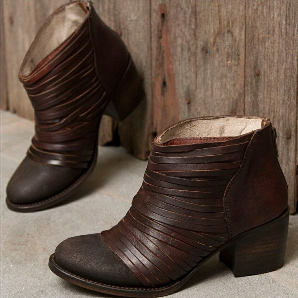 Freebird Cain Booties, size 6